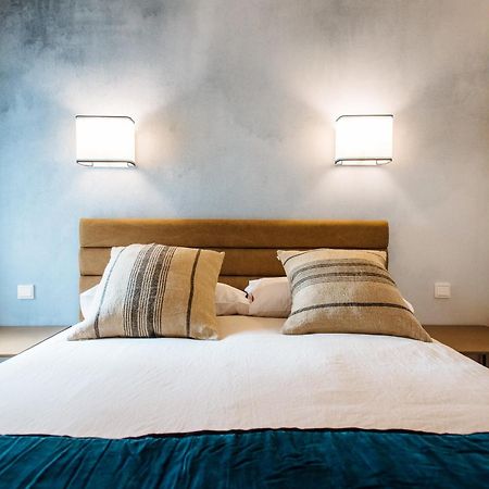 R26 Suites Sevilla Oda fotoğraf