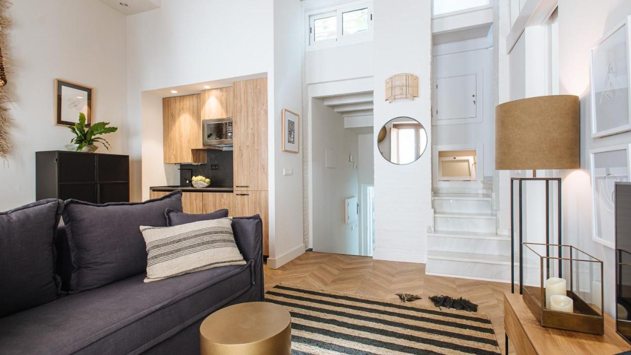 R26 Suites Sevilla Dış mekan fotoğraf