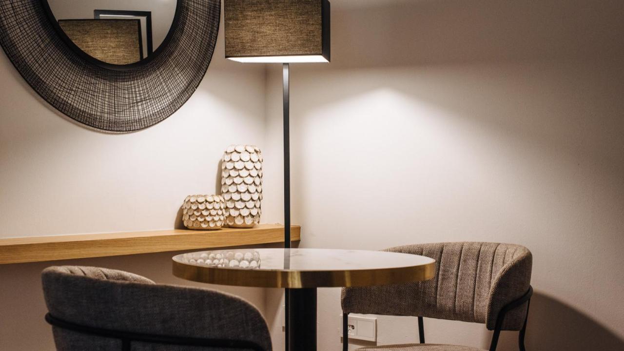 R26 Suites Sevilla Dış mekan fotoğraf