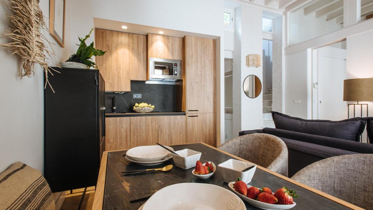 R26 Suites Sevilla Dış mekan fotoğraf