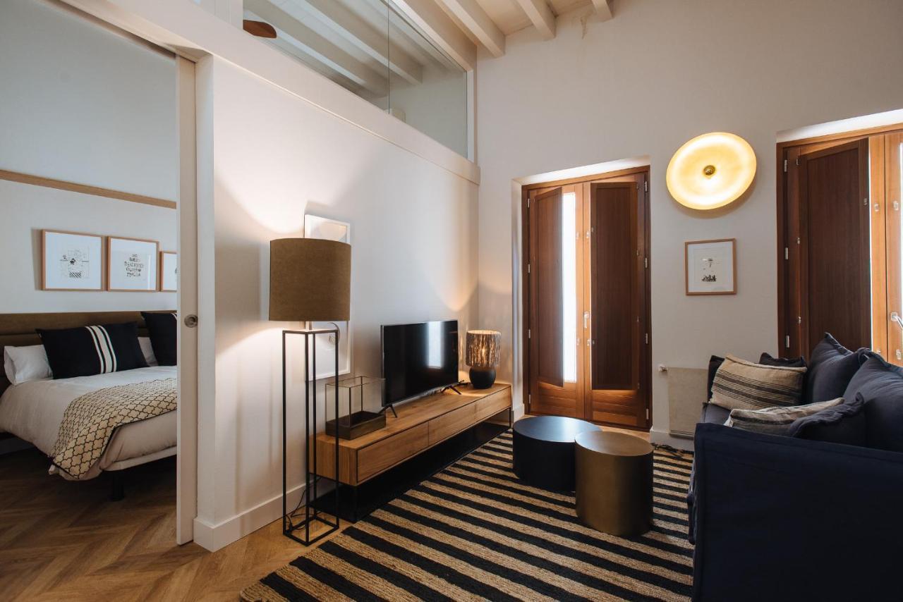R26 Suites Sevilla Oda fotoğraf