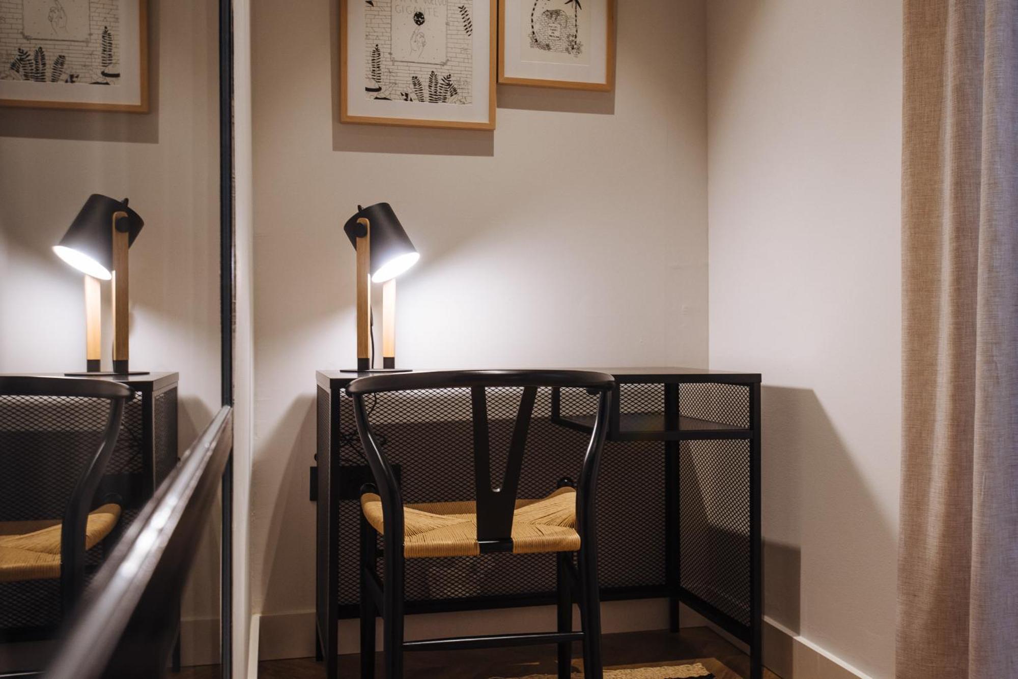 R26 Suites Sevilla Oda fotoğraf